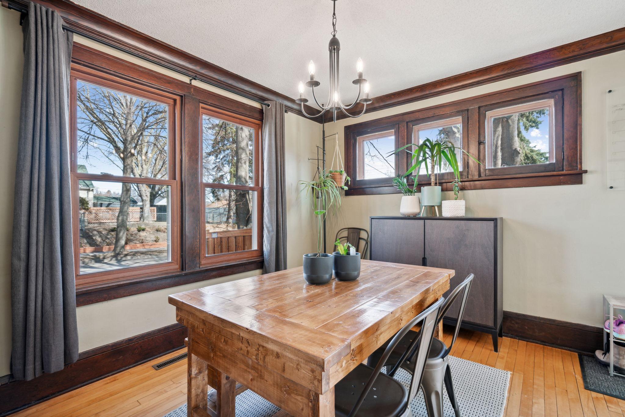 2659 Cleveland Street NE