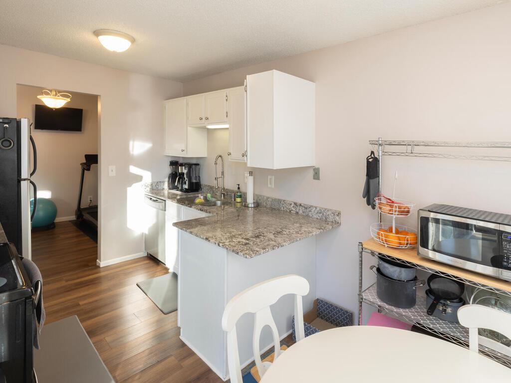 4236 Magnolia Lane N