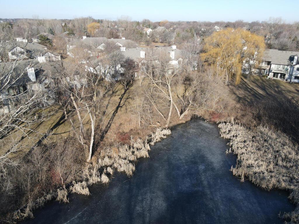 4236 Magnolia Lane N