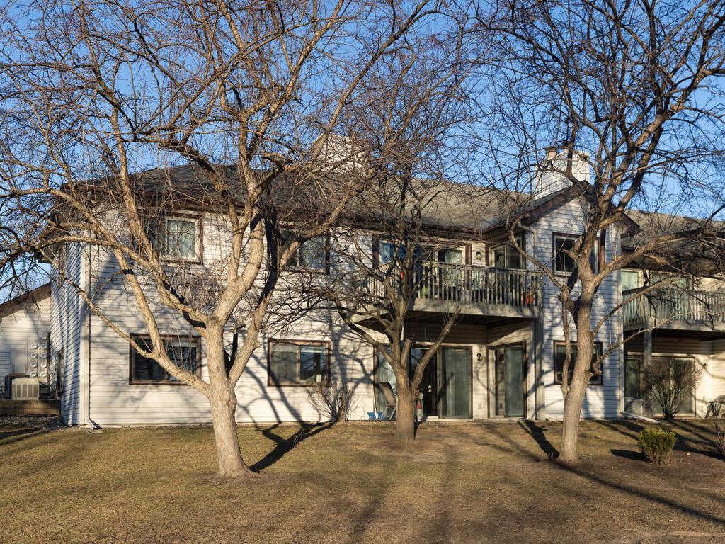 4236 Magnolia Lane N