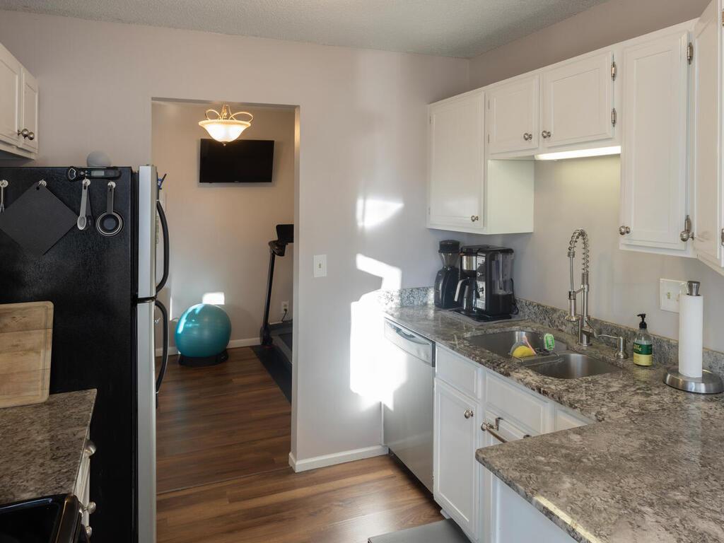 4236 Magnolia Lane N