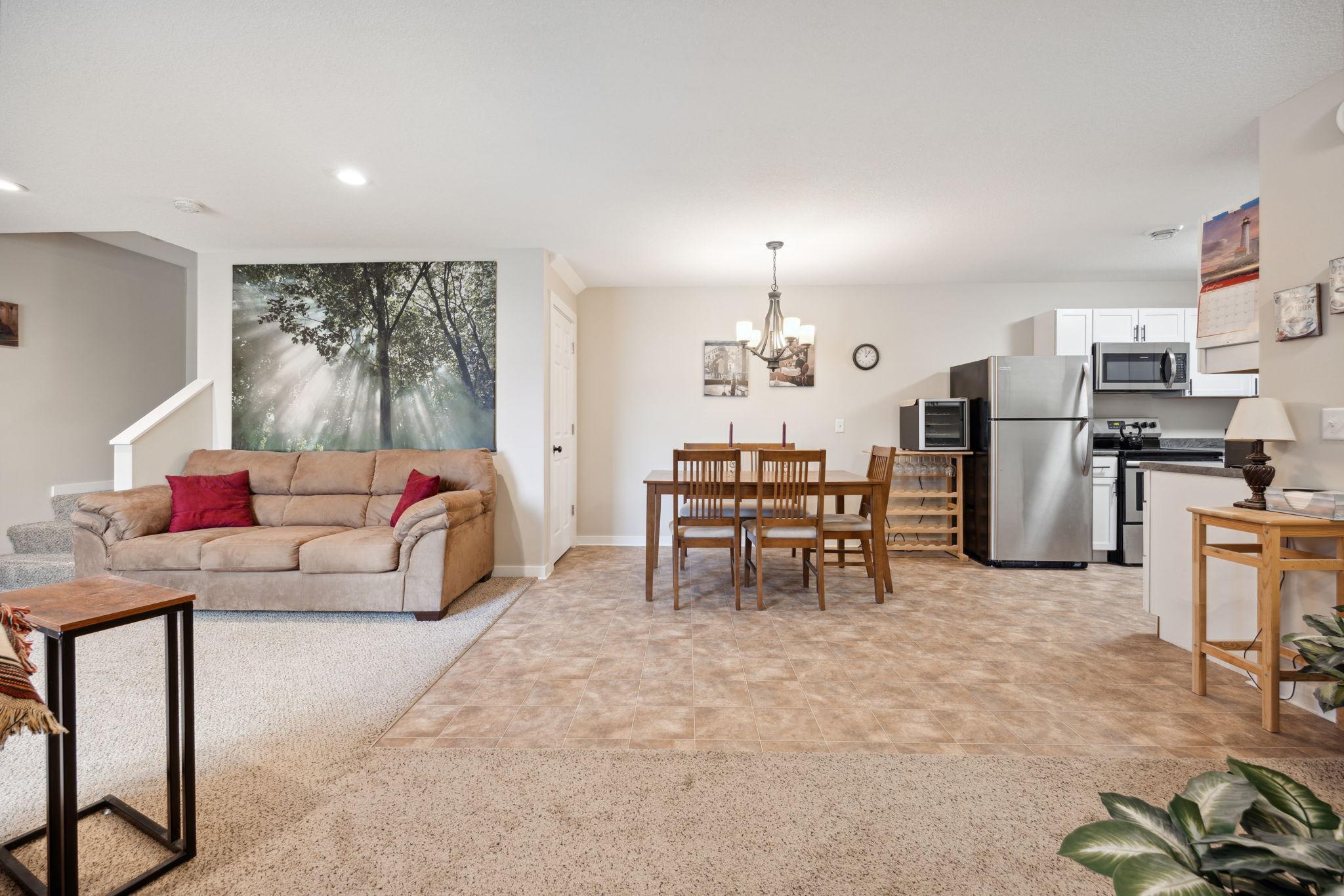 1404 Baldwin Avenue N