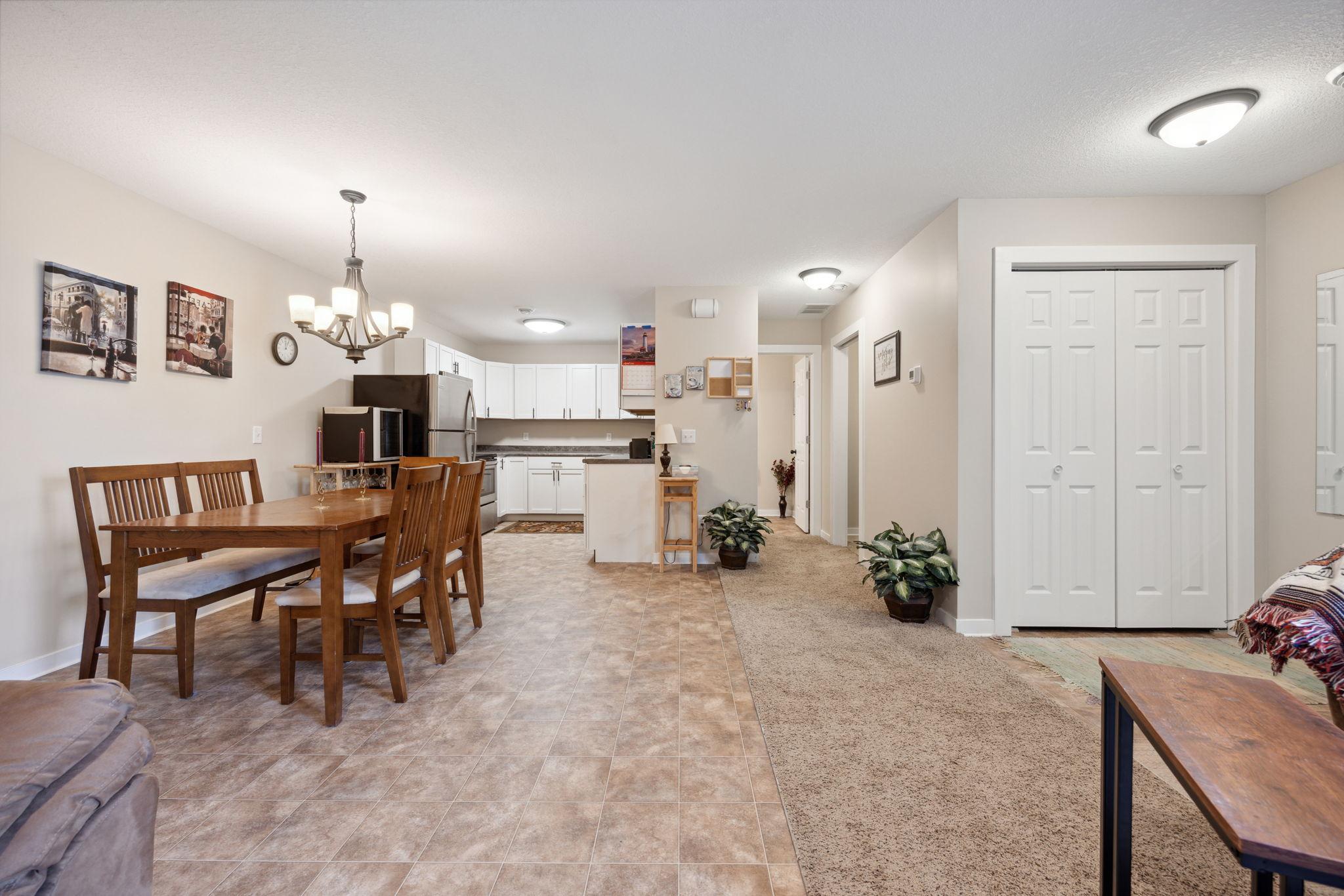 1404 Baldwin Avenue N