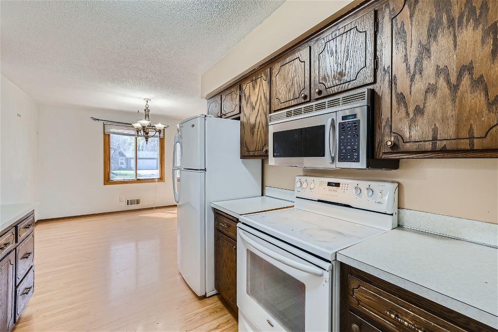 2859 135th Avenue NW