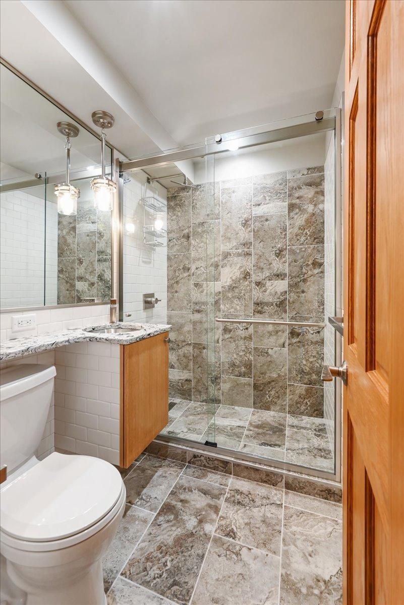 401 Ridgewood Avenue Unit: 102