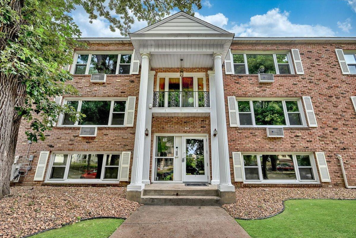 401 Ridgewood Avenue Unit: 102