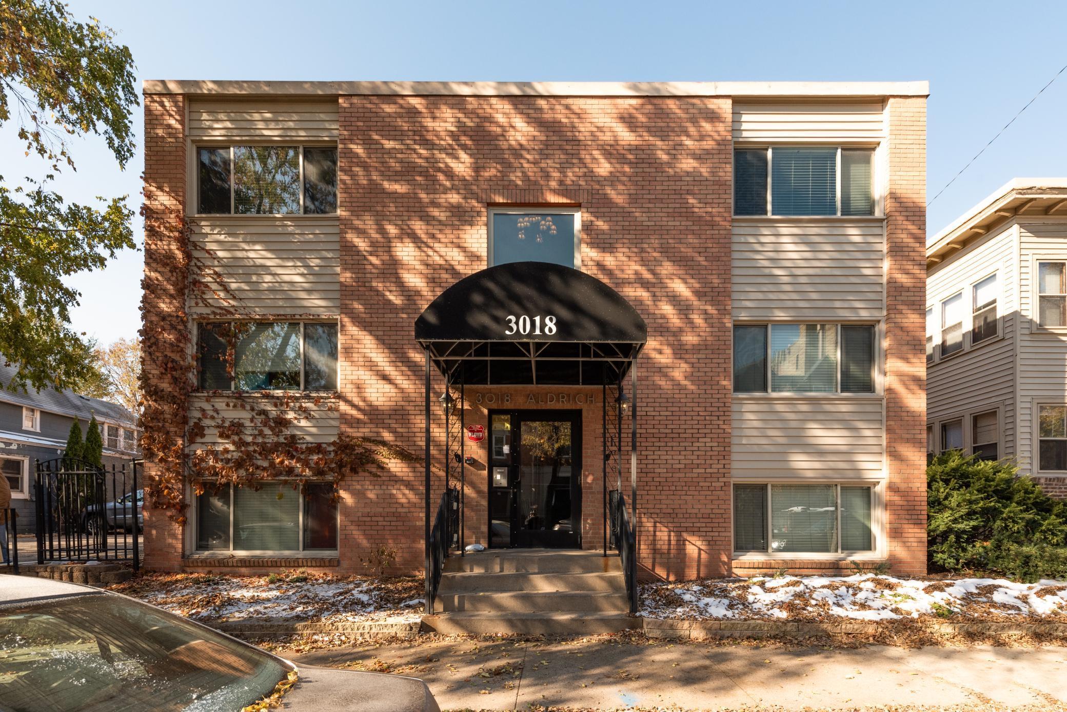 3018 Aldrich Avenue S Unit: 26