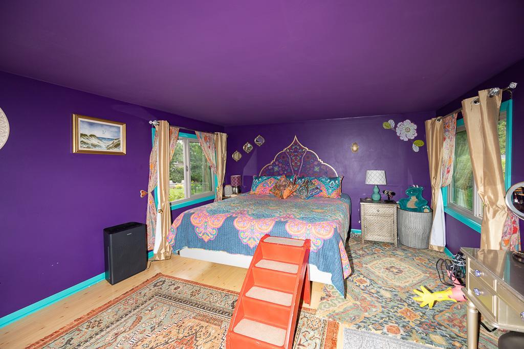 1585 Old Hudson Road