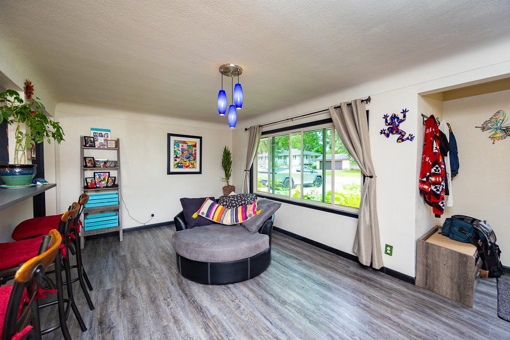 1585 Old Hudson Road