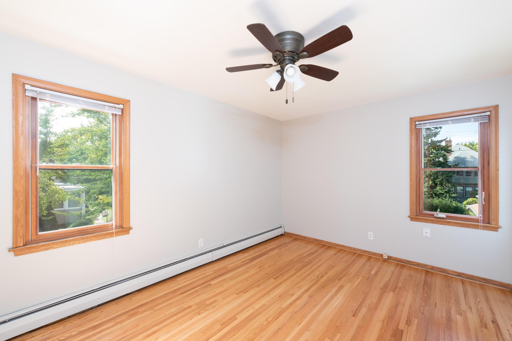 3252 Grand Avenue S Unit: 3