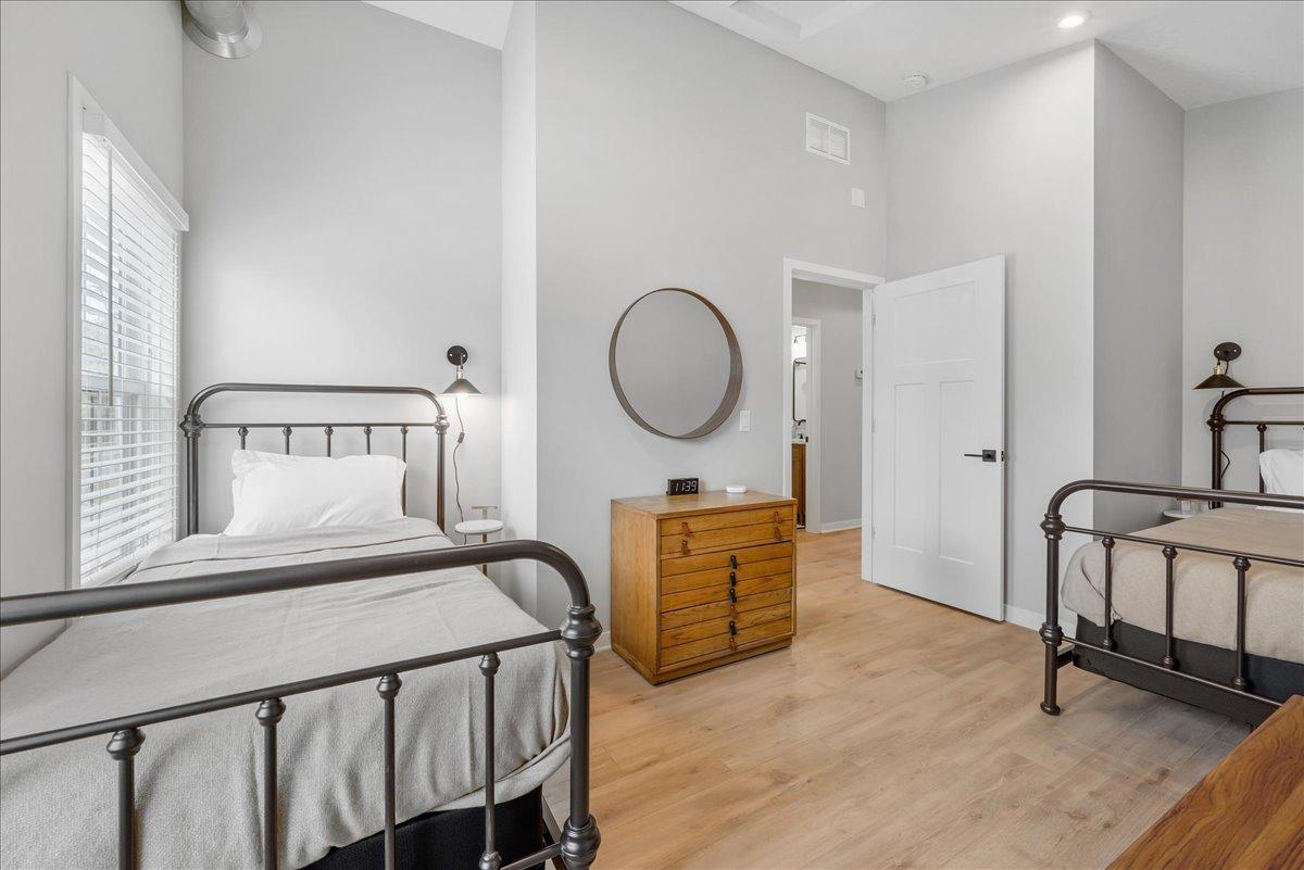 106 Douglas Street Unit: A