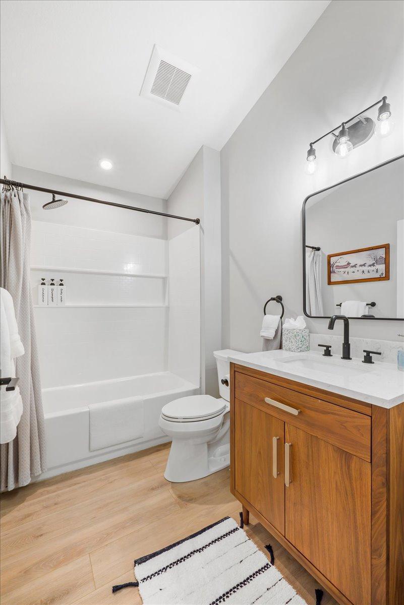 106 Douglas Street Unit: A