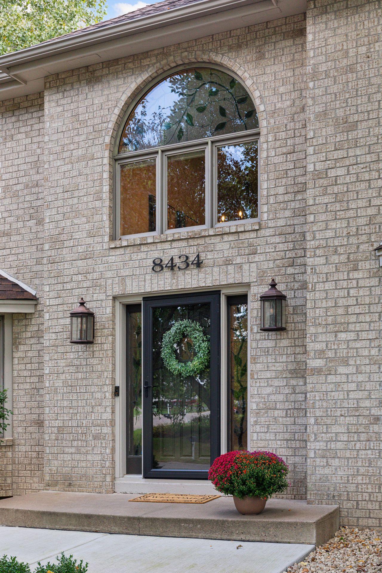 8434 Zanzibar Lane N