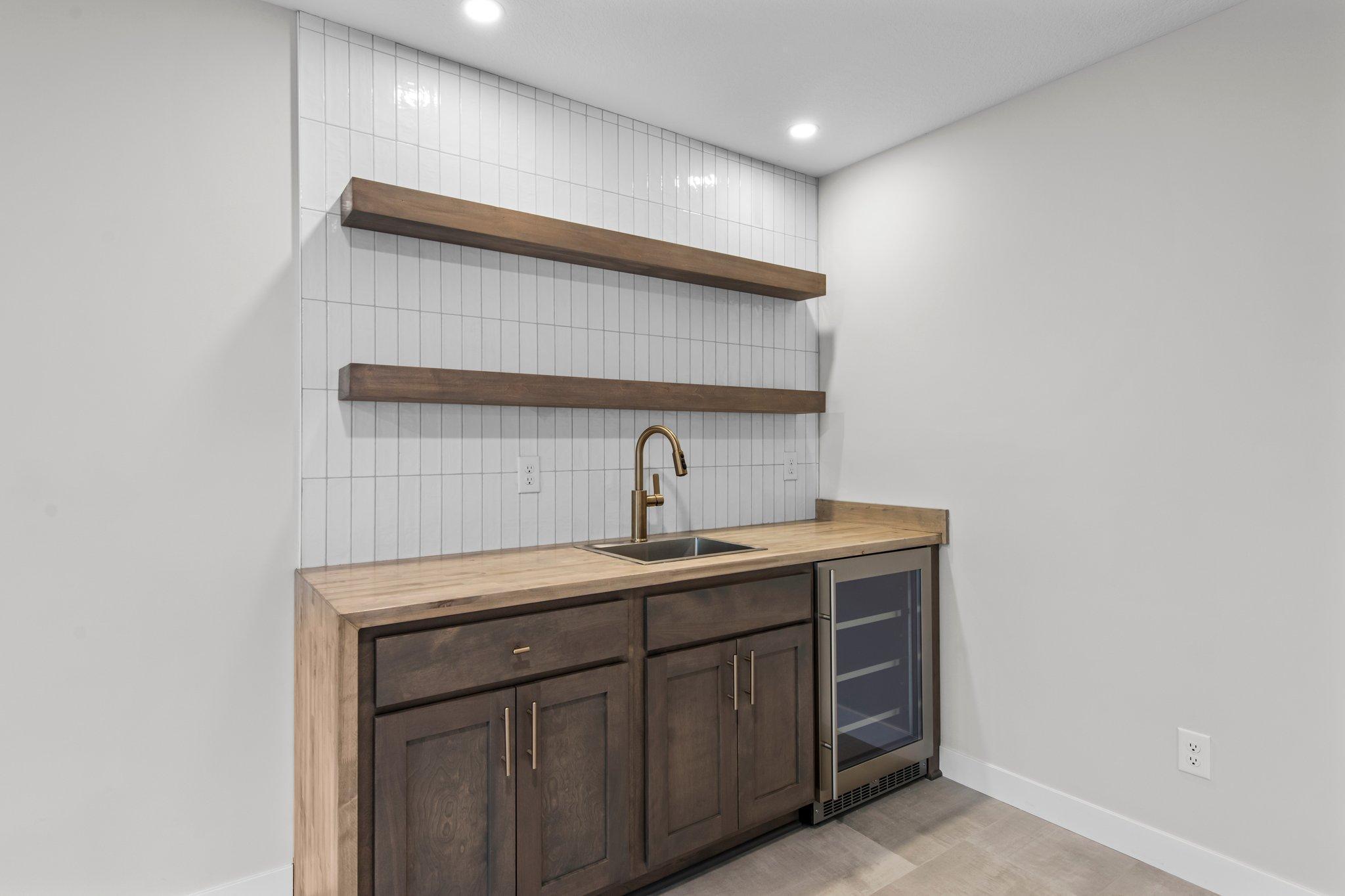 1948 Woods Point