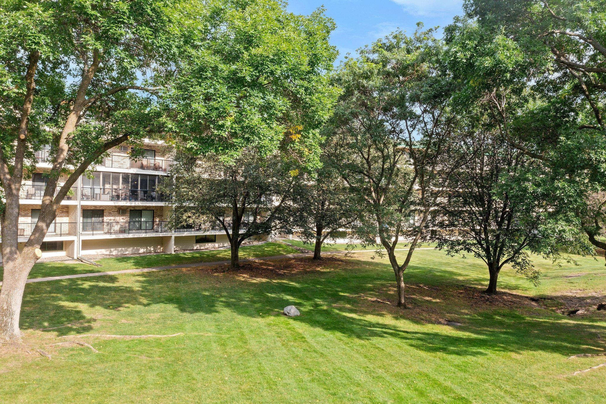 10501 Cedar Lake Road Unit: 312