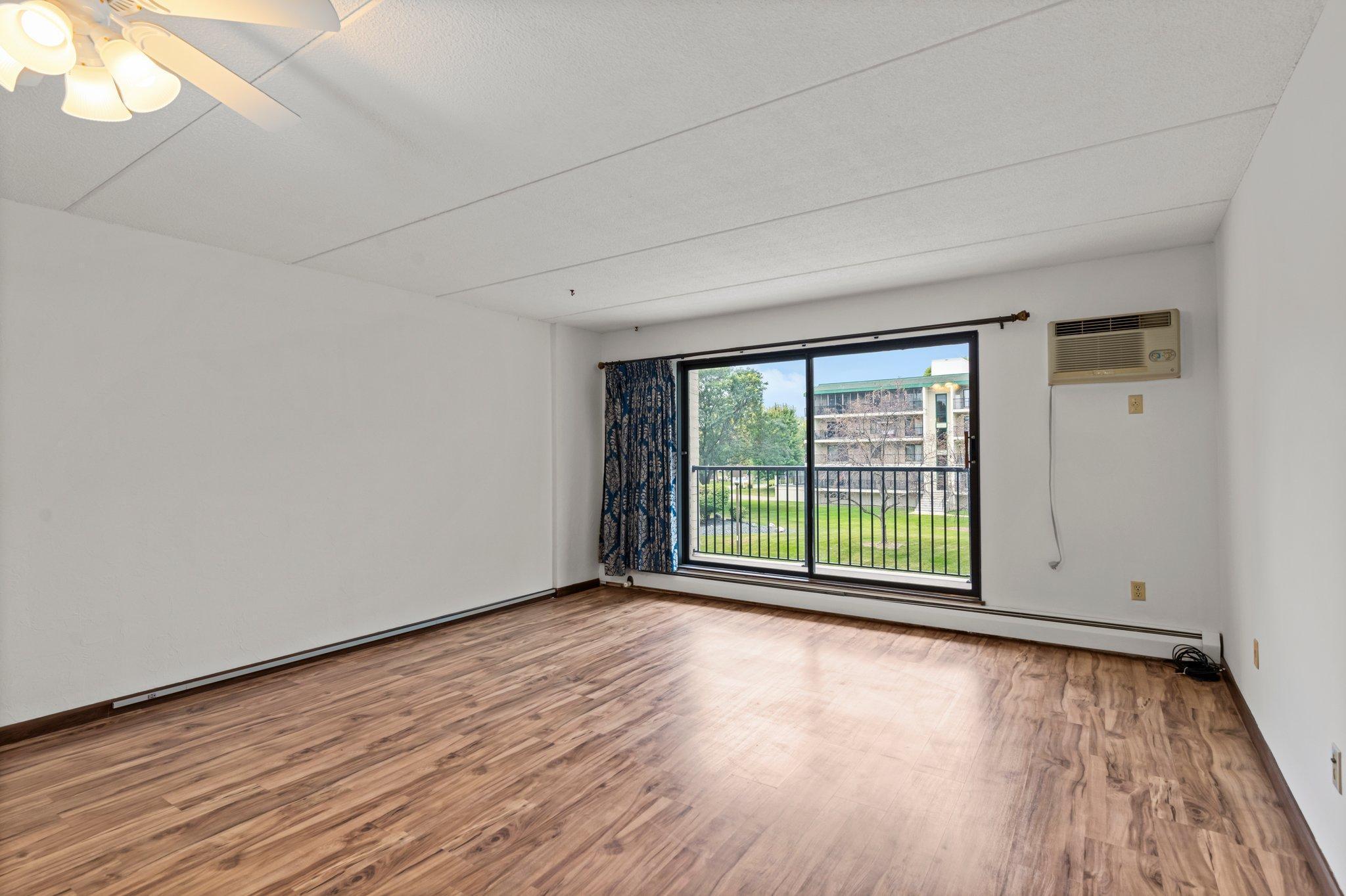 10501 Cedar Lake Road Unit: 312