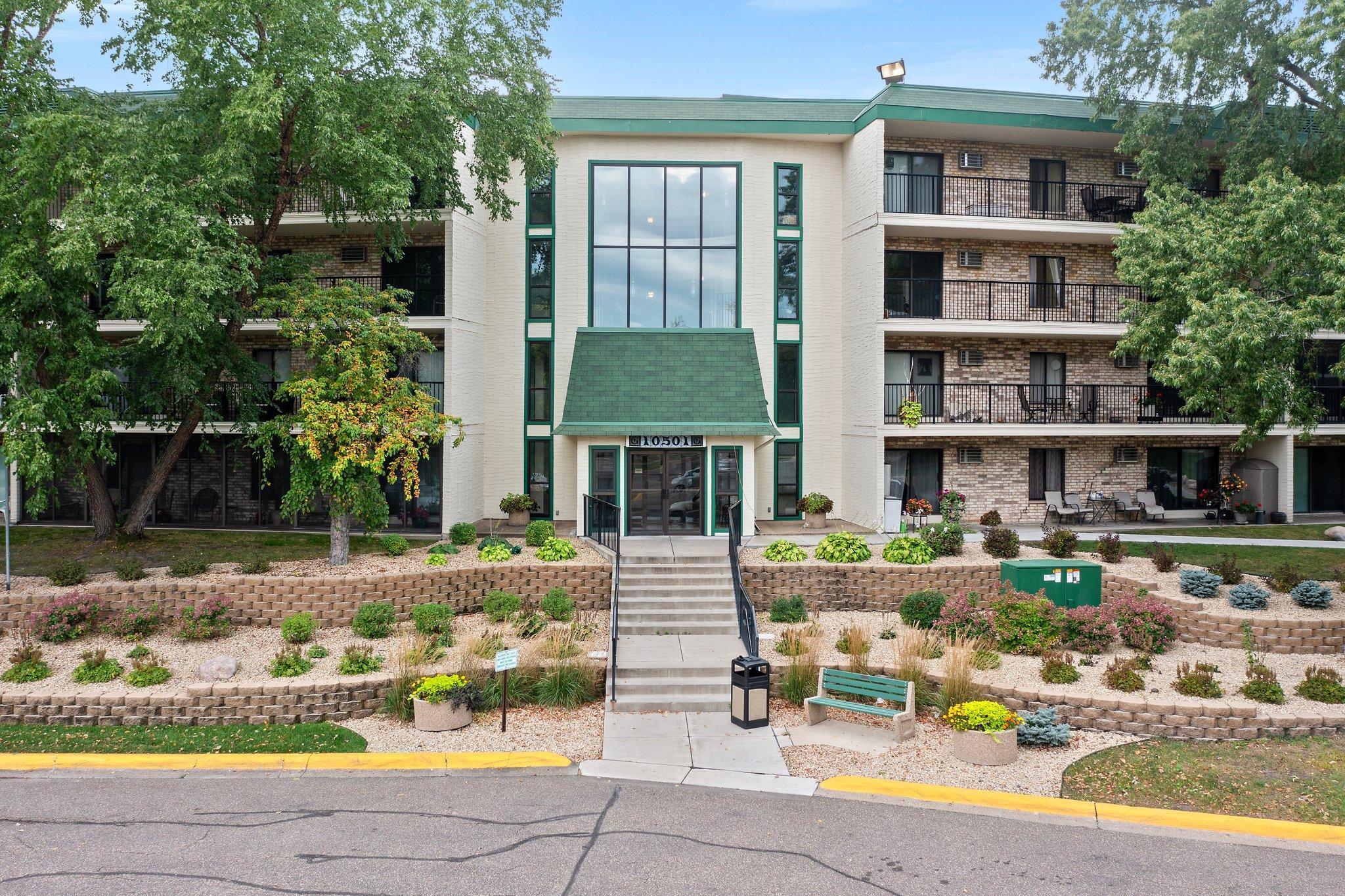 10501 Cedar Lake Road Unit: 312