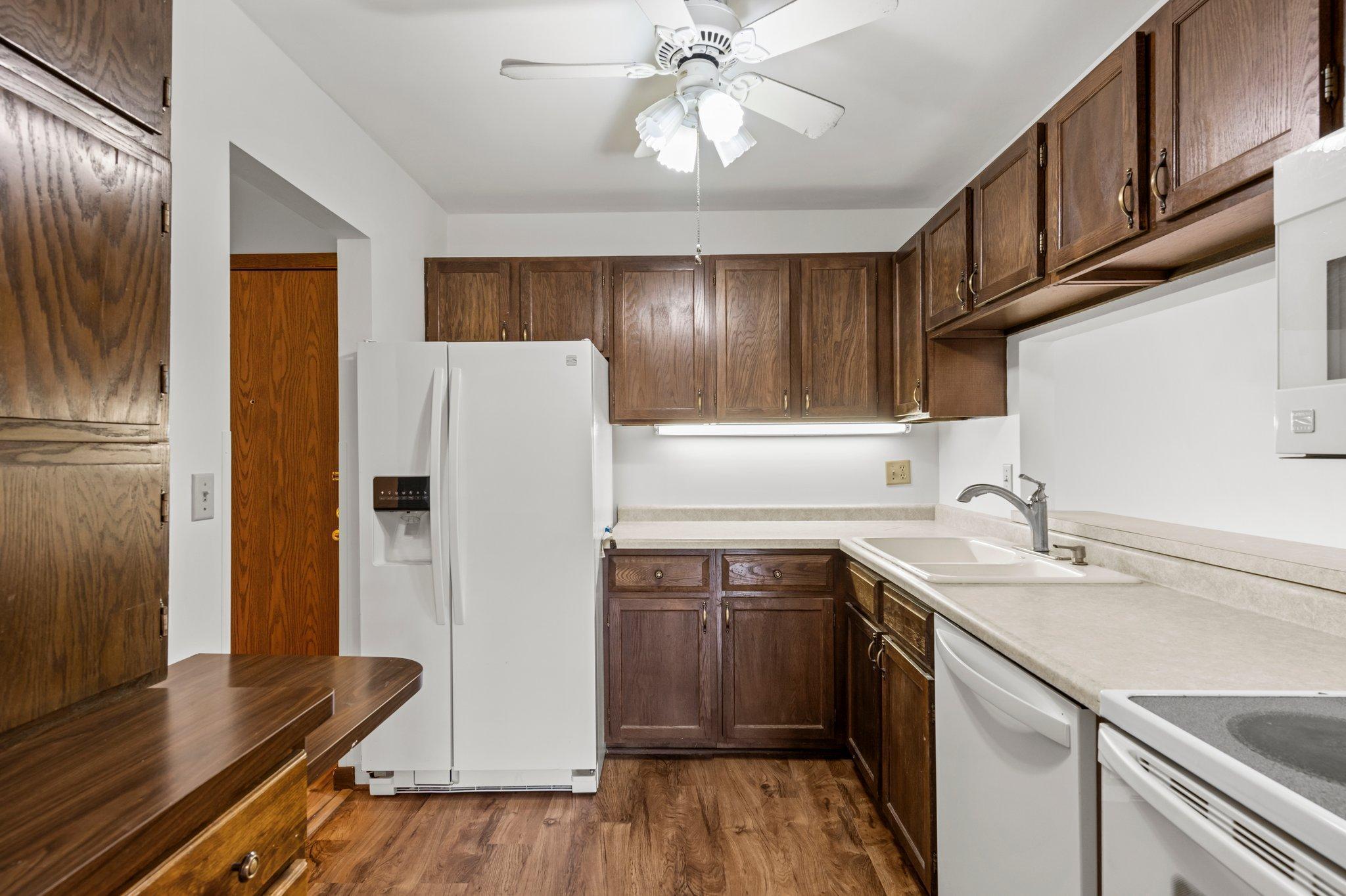 10501 Cedar Lake Road Unit: 312