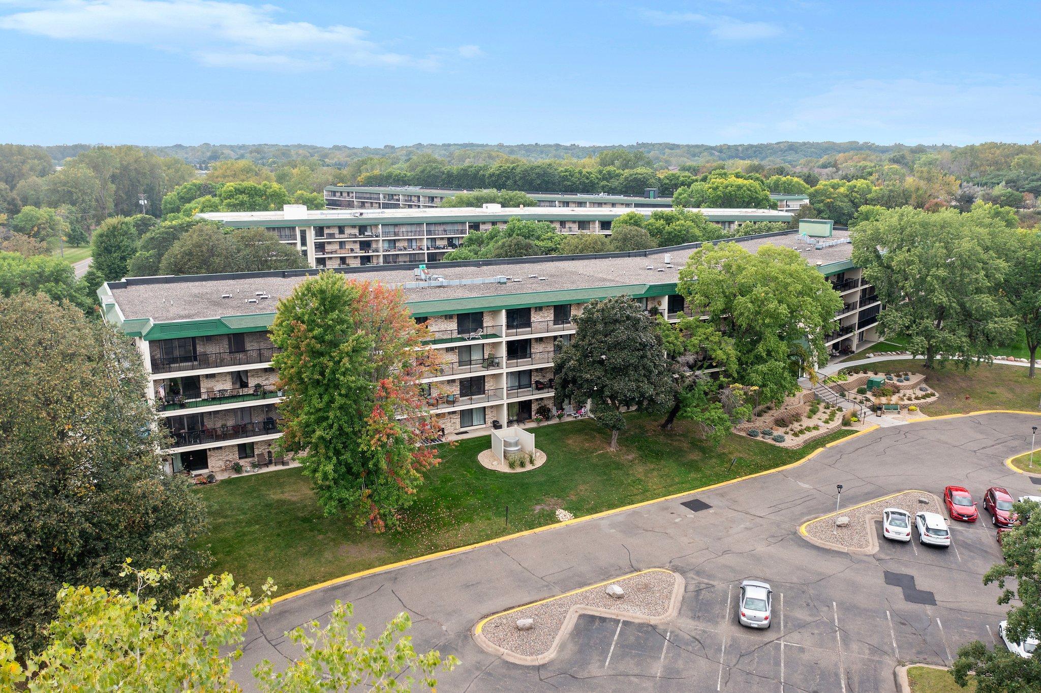 10501 Cedar Lake Road Unit: 312