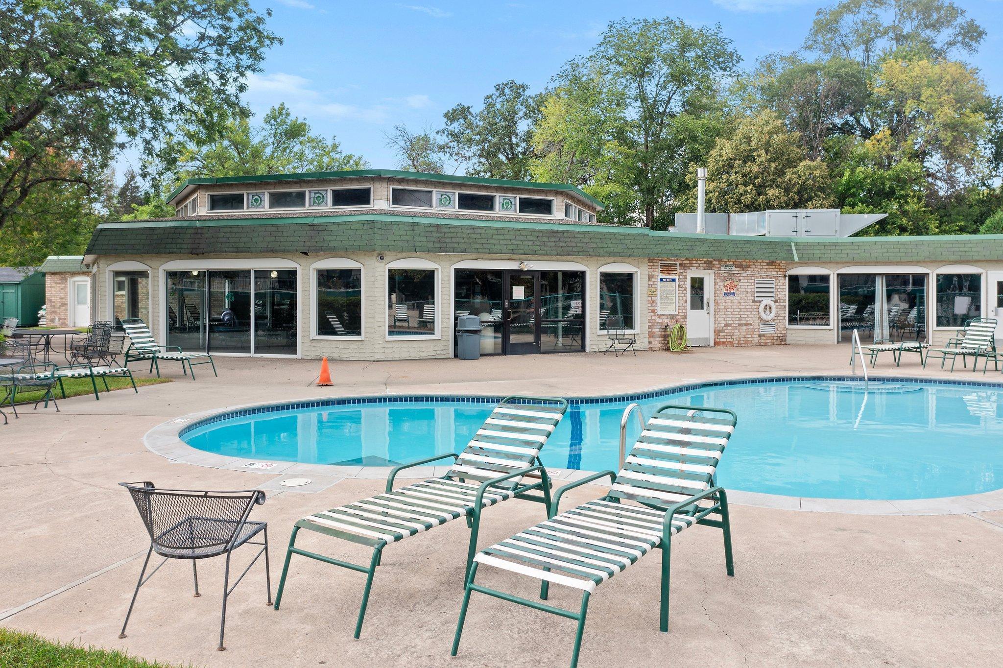 10501 Cedar Lake Road Unit: 312