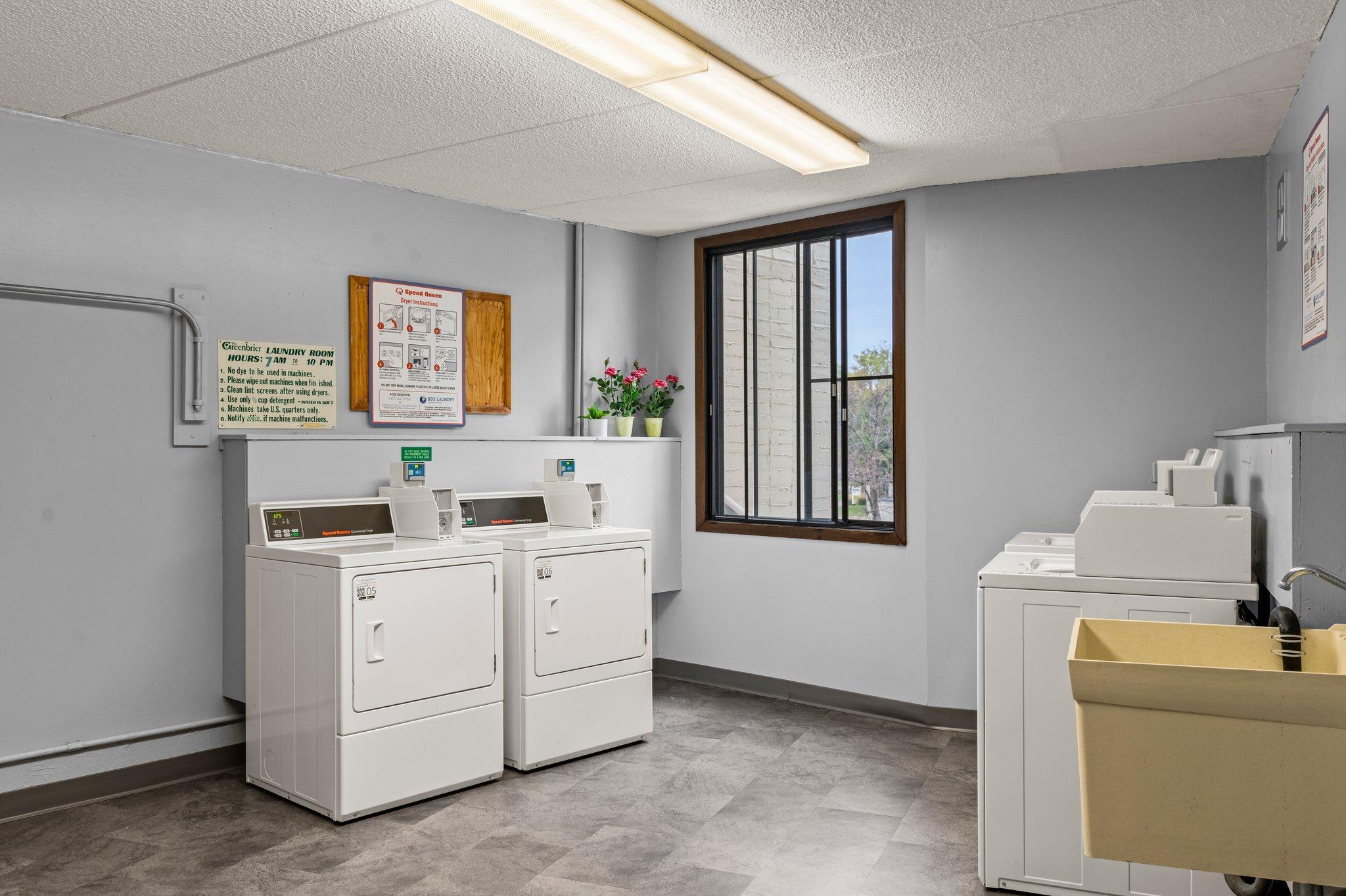 10501 Cedar Lake Road Unit: 312