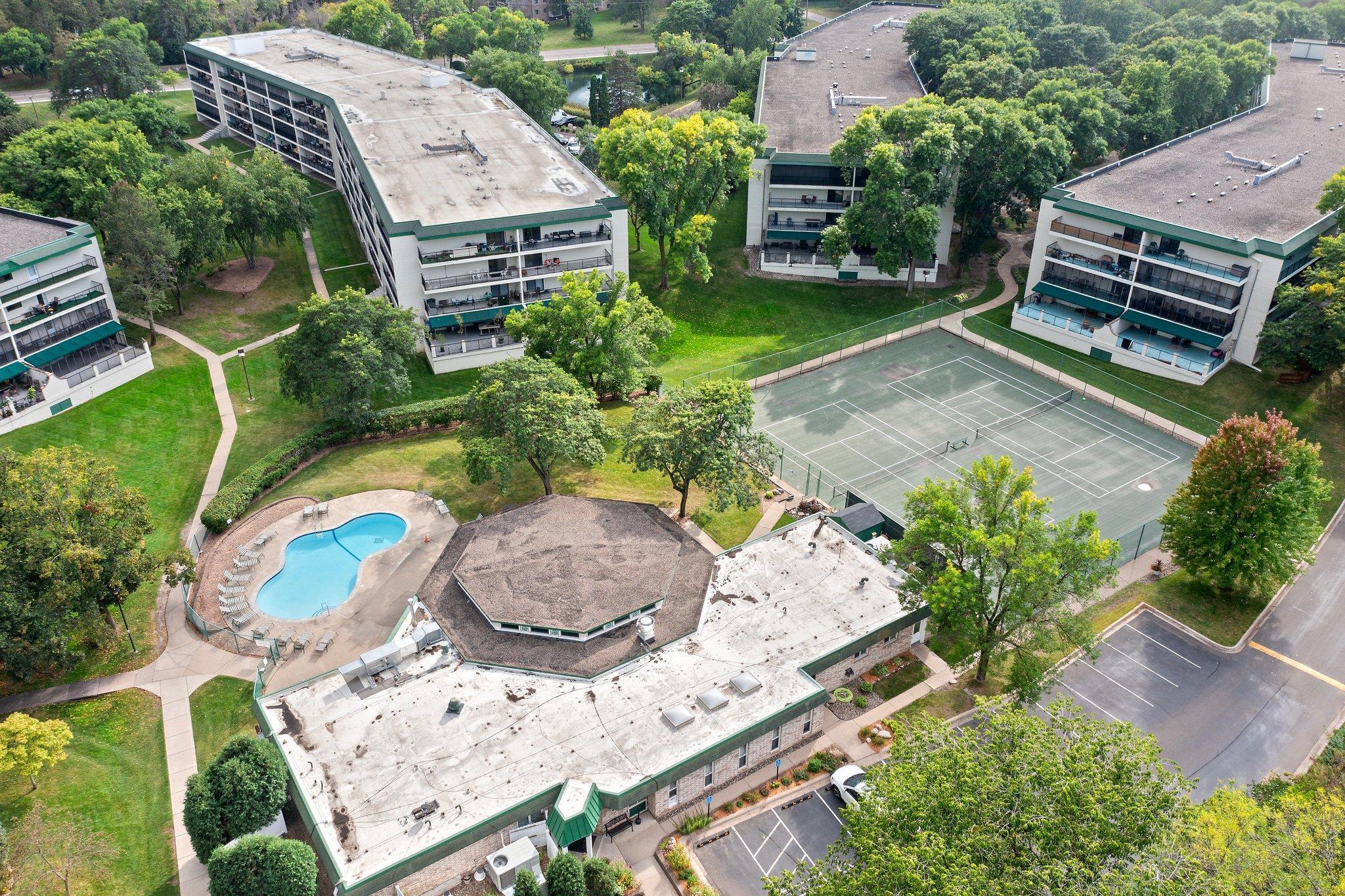 10501 Cedar Lake Road Unit: 312