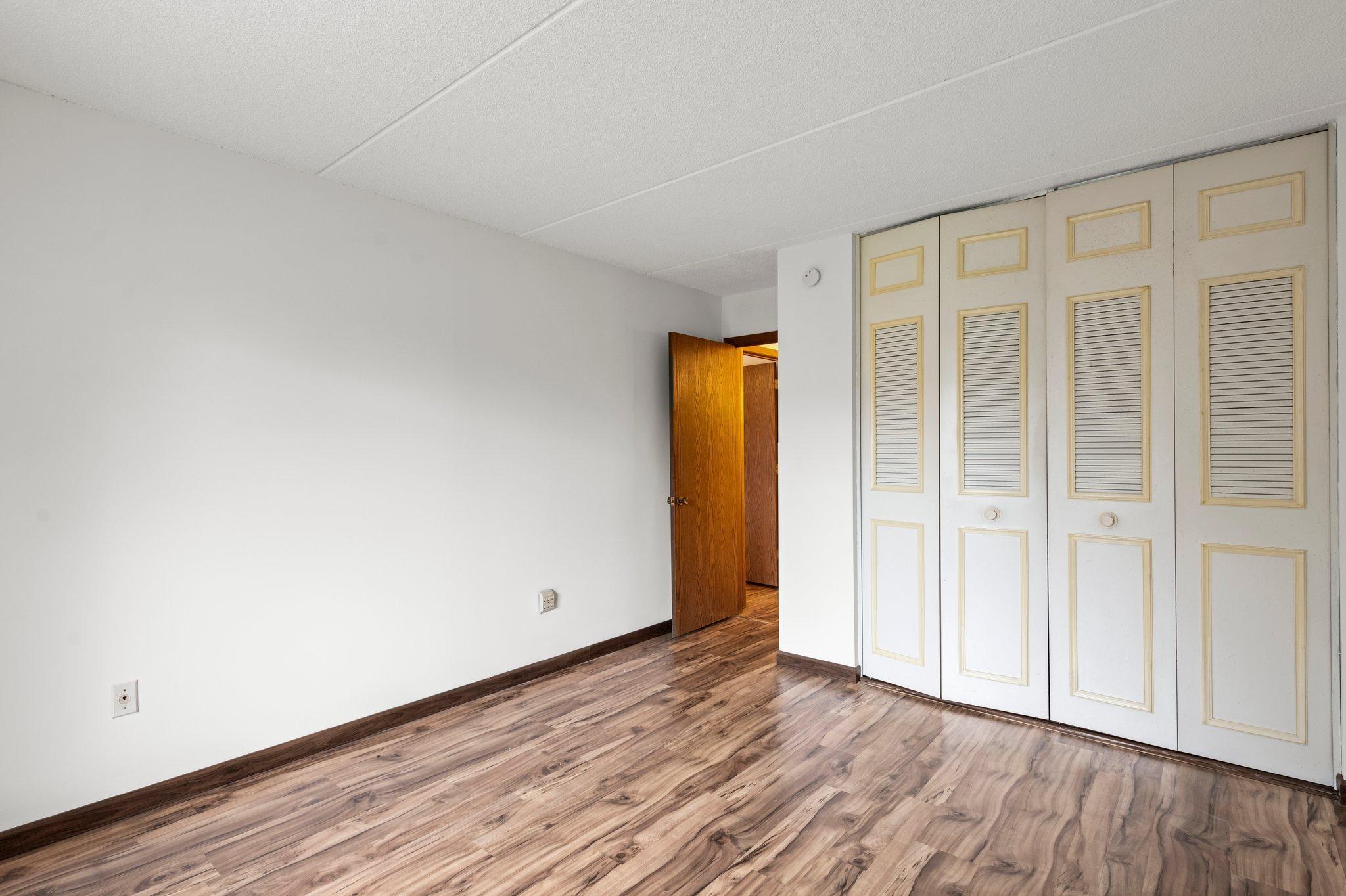 10501 Cedar Lake Road Unit: 312