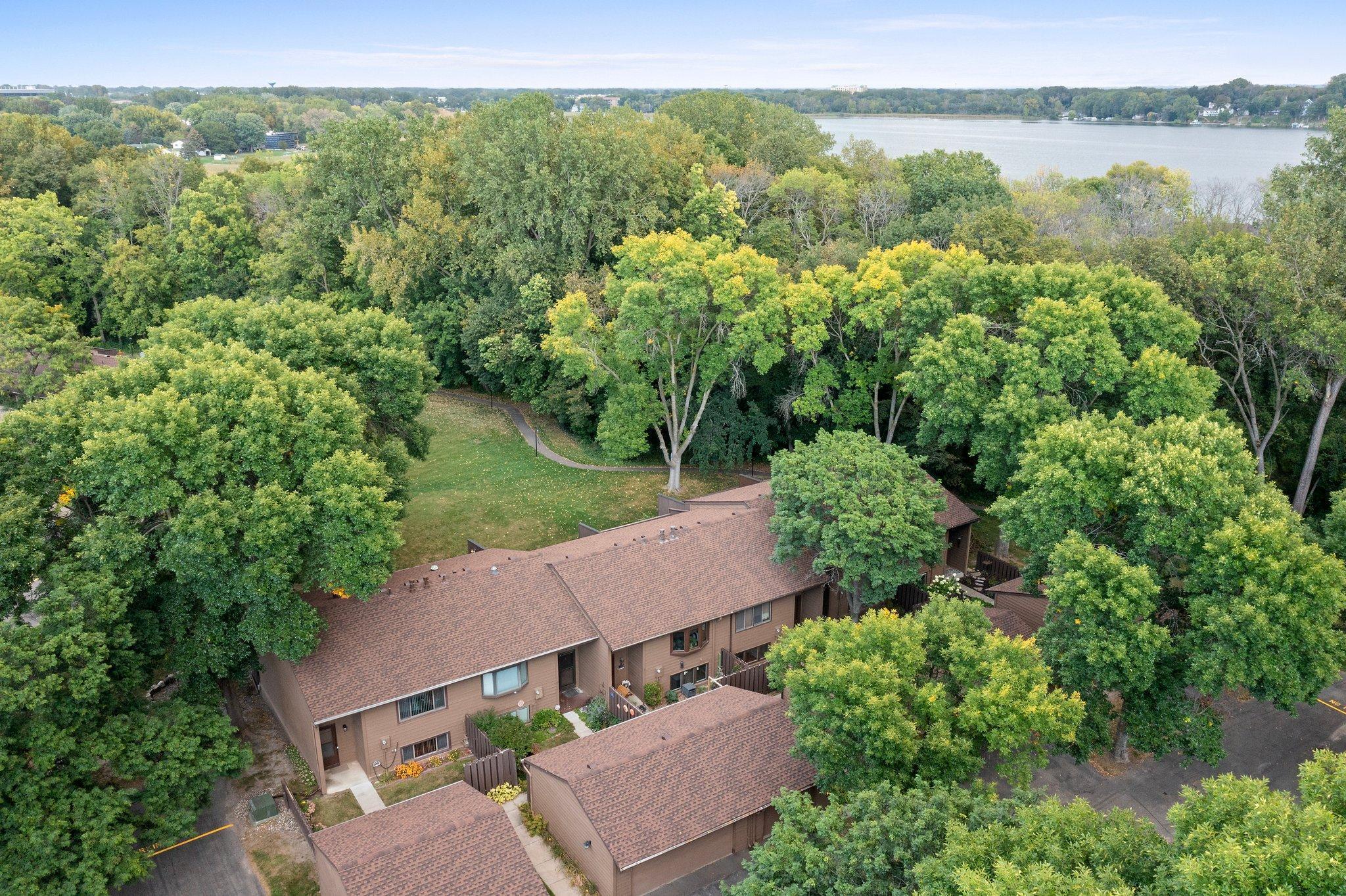 242 W Eagle Lake Drive