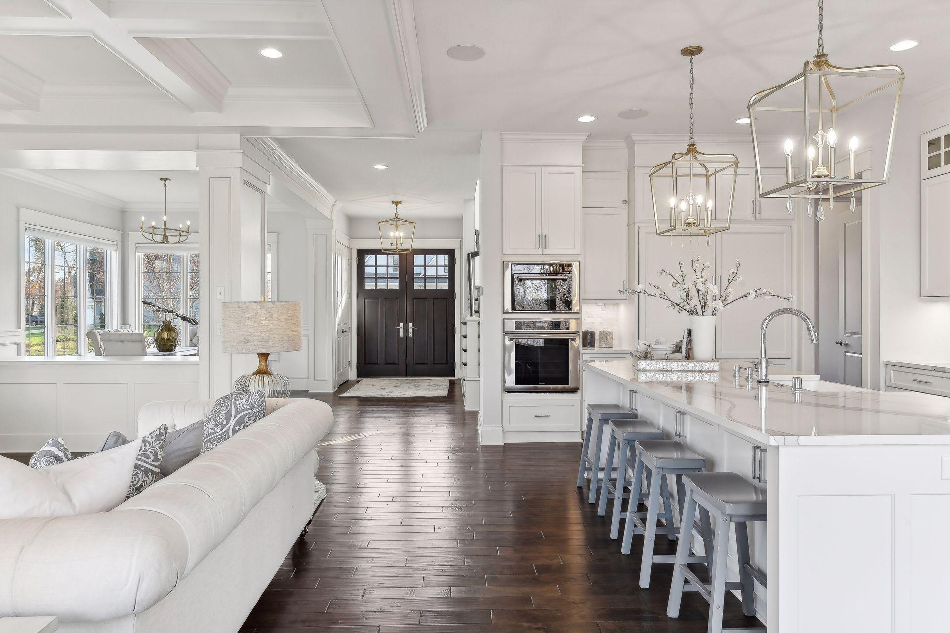 746 Woodland Hill Court