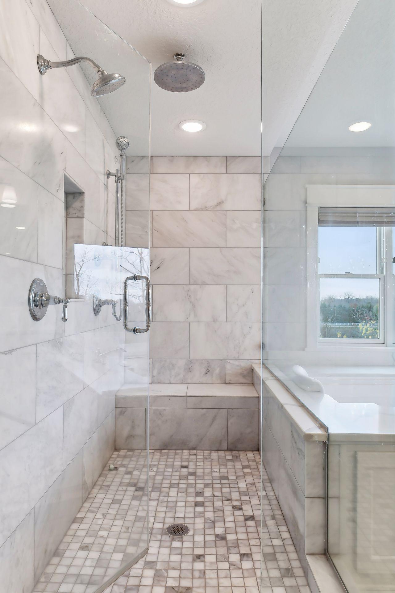 746 Woodland Hill Court