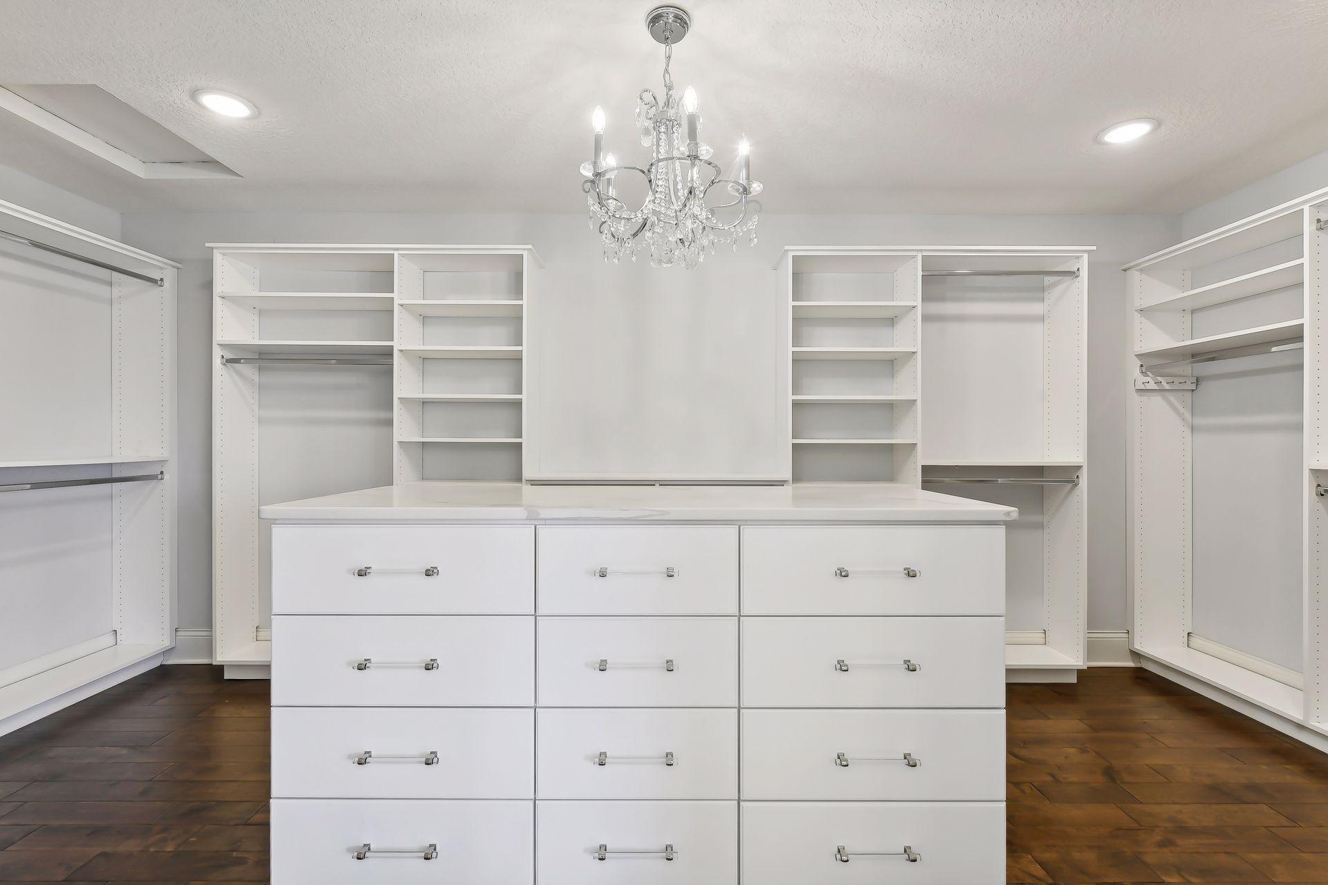 746 Woodland Hill Court