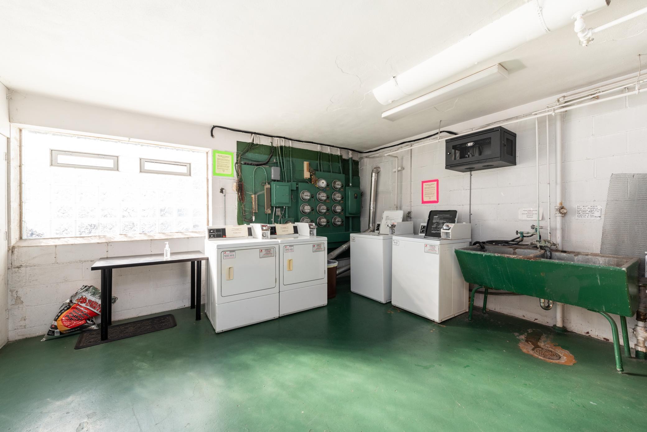 415 Ridgewood Avenue Unit: 101