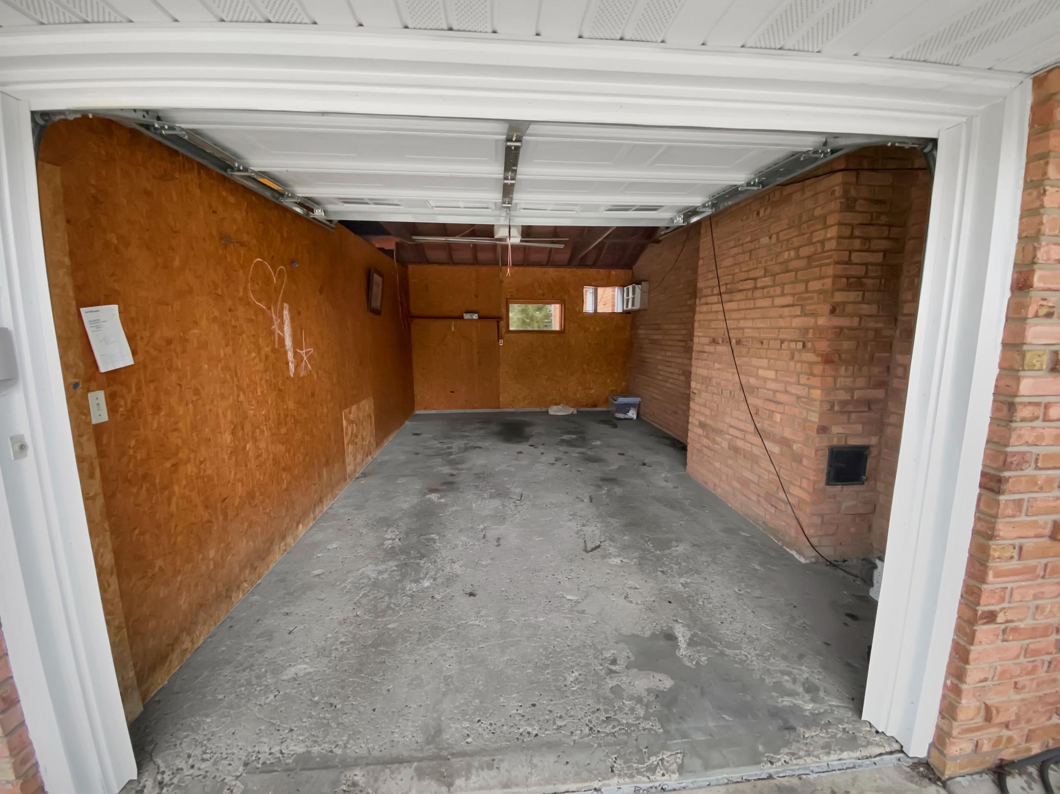 4000 Mavelle Drive Unit: 1
