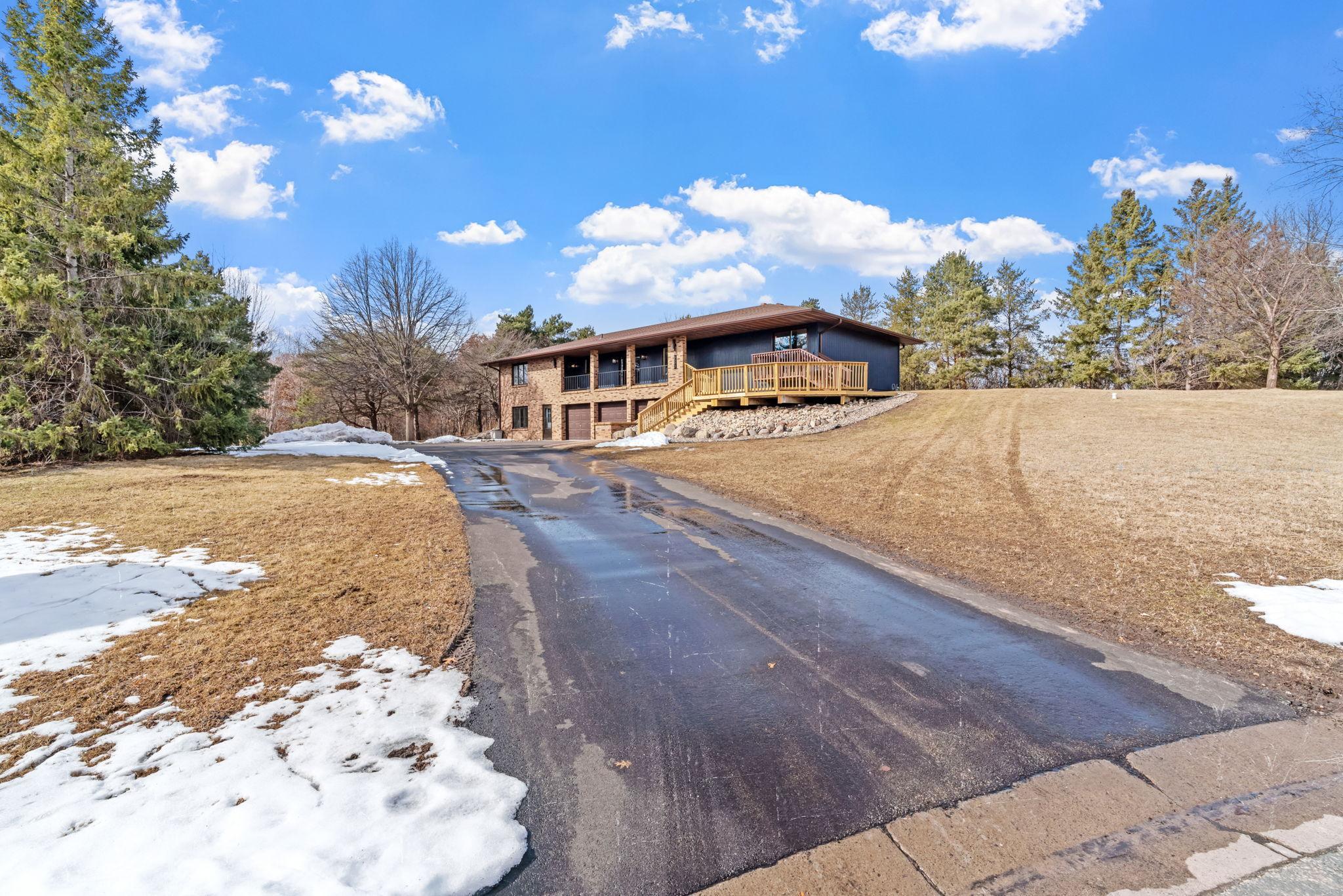 6593 Albert Court
