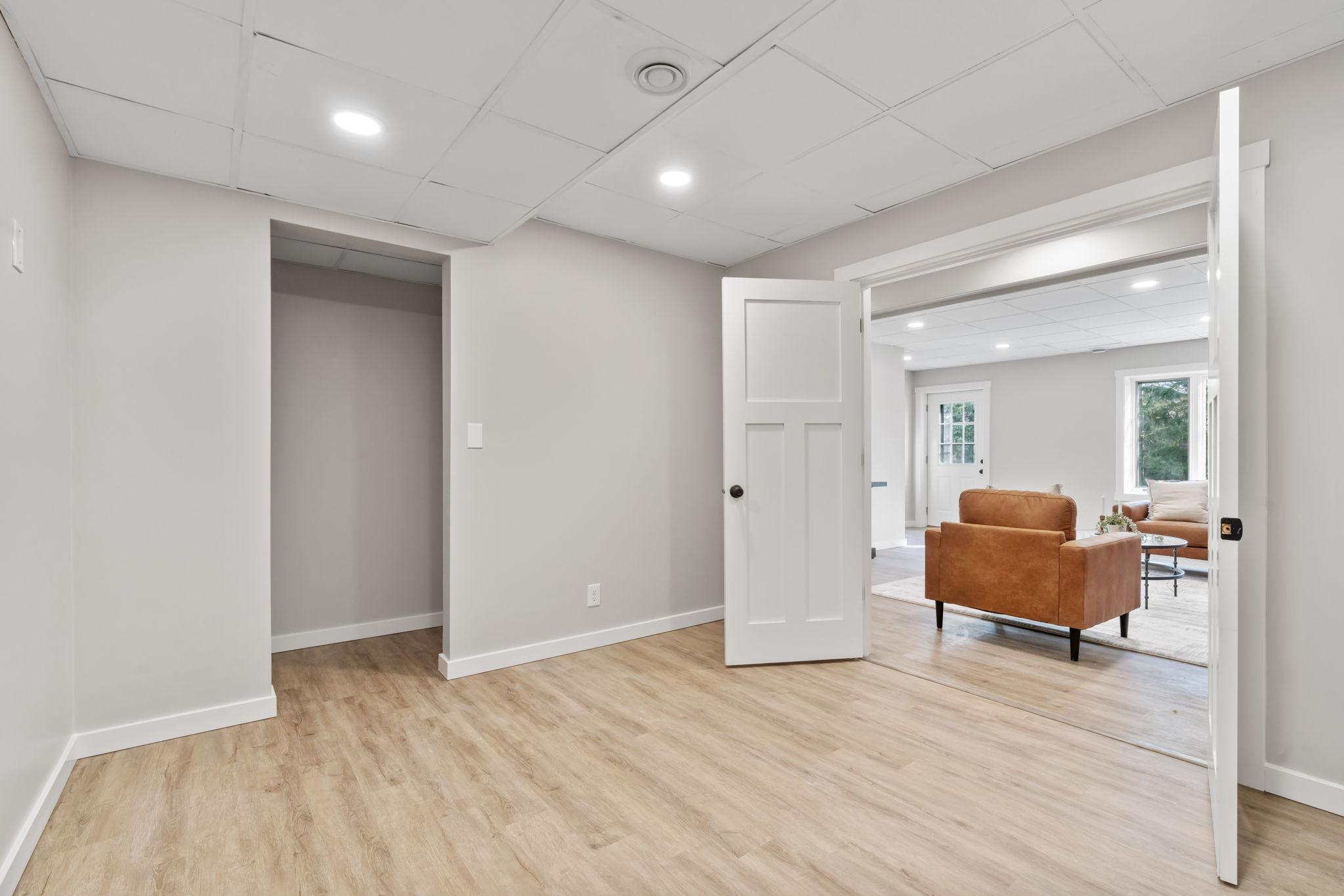 6593 Albert Court