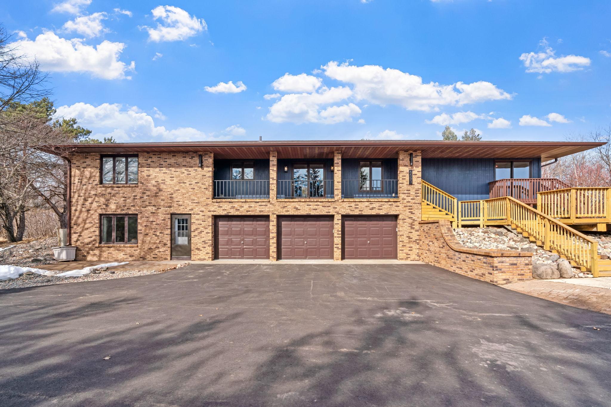 6593 Albert Court