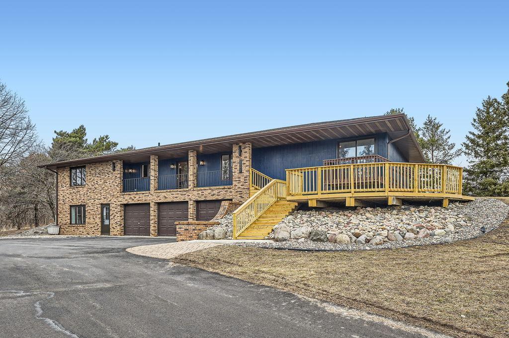 6593 Albert Court