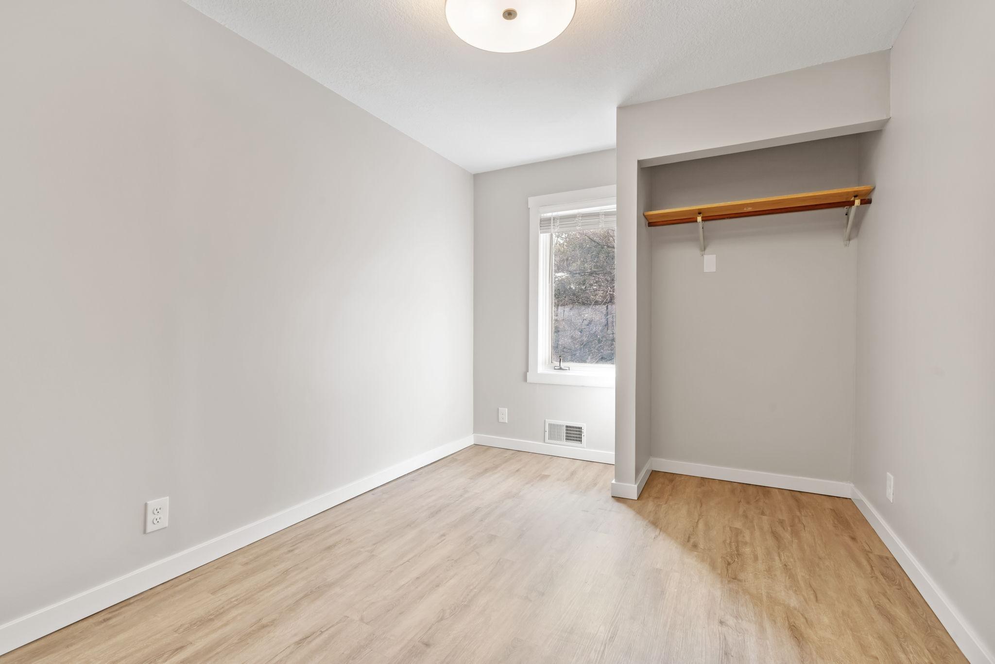 6593 Albert Court