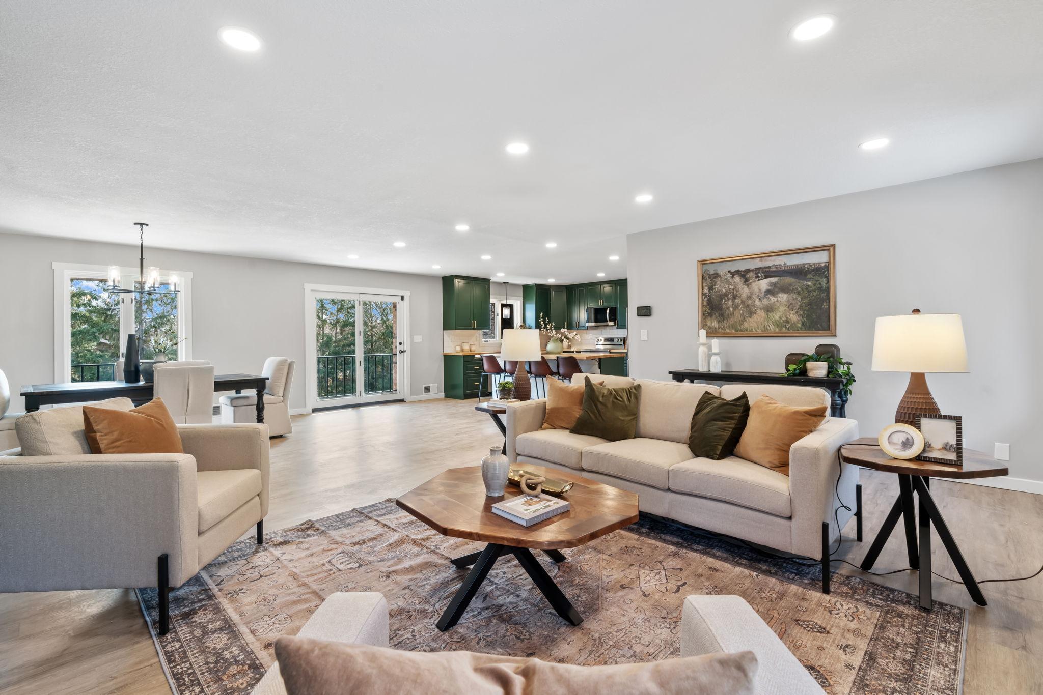 6593 Albert Court