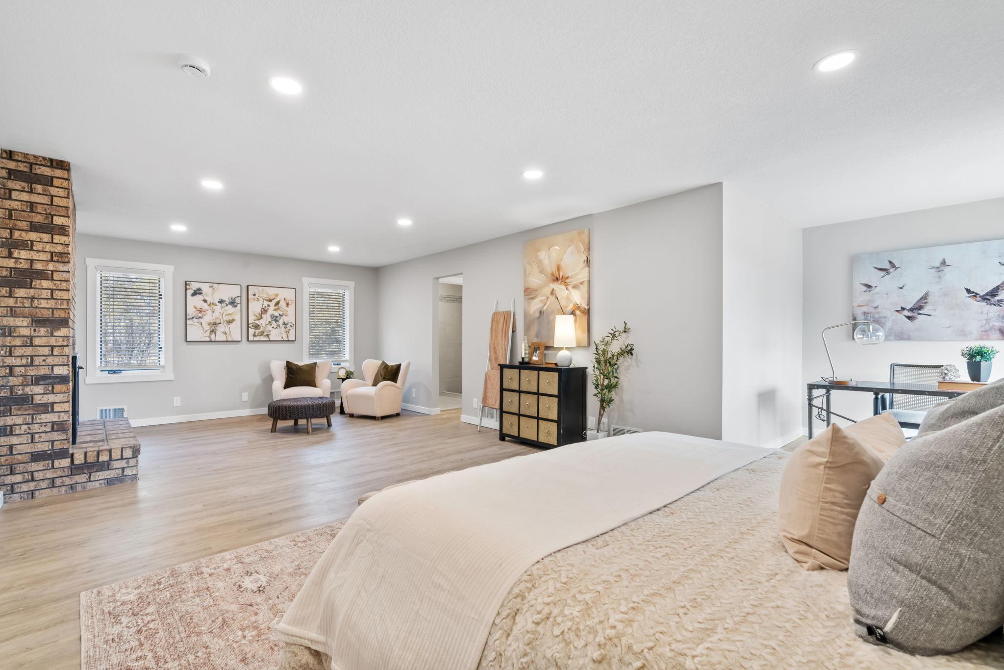 6593 Albert Court