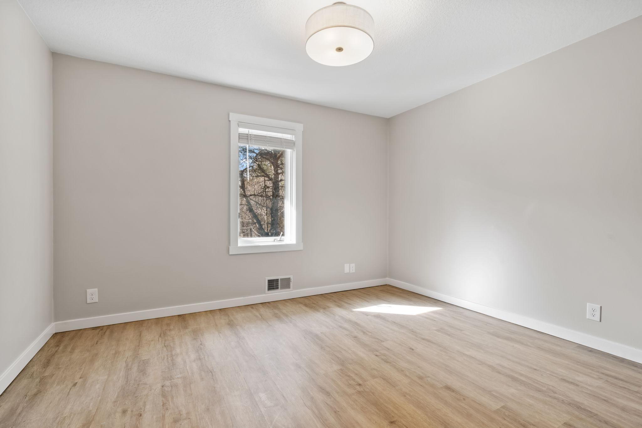 6593 Albert Court