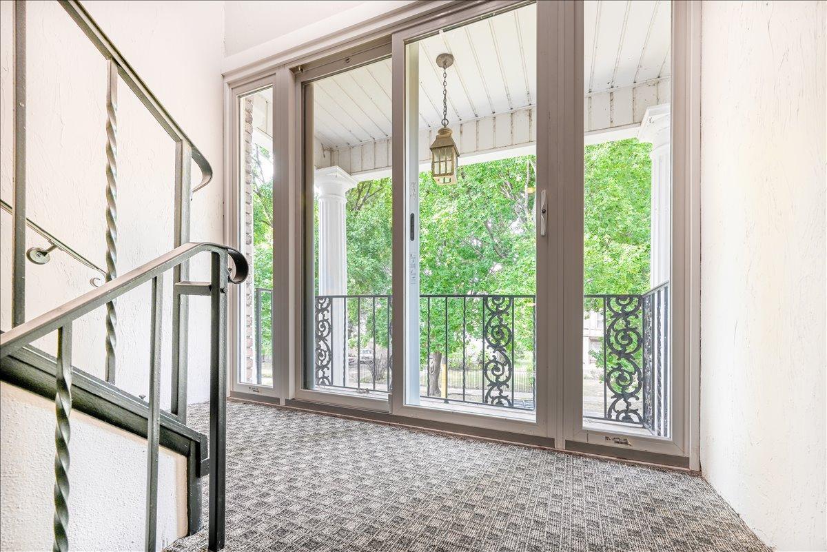 401 Ridgewood Avenue Unit: 3