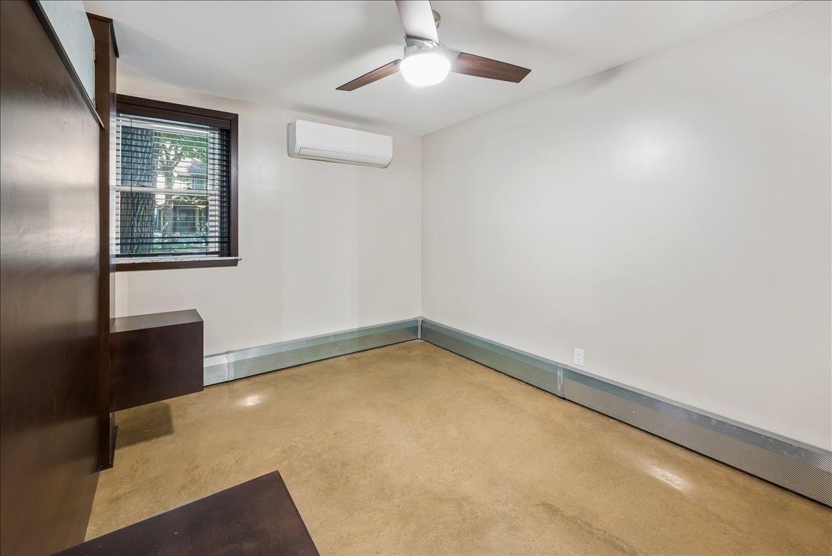 401 Ridgewood Avenue Unit: 3