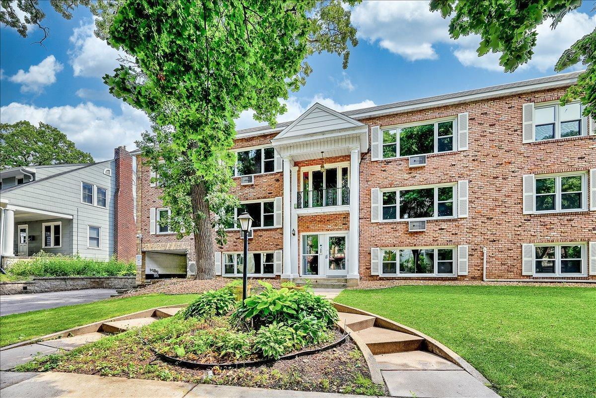 401 Ridgewood Avenue Unit: 3