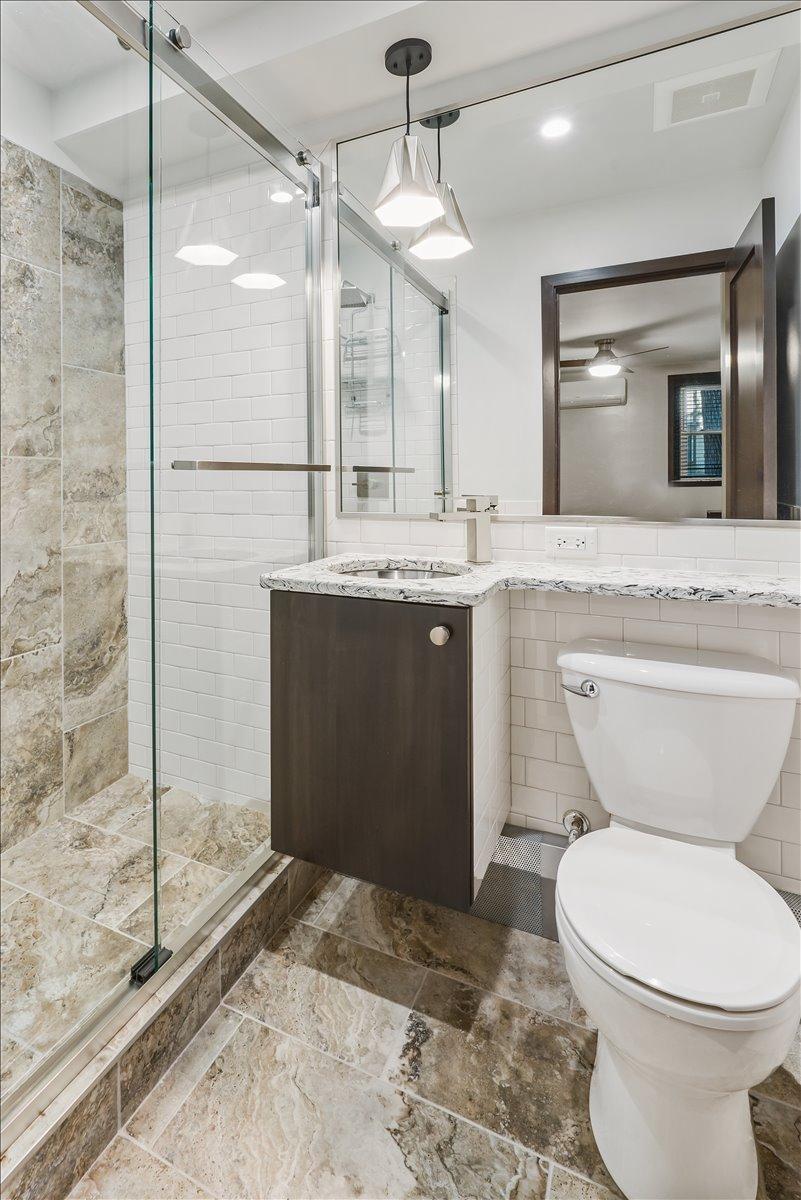 401 Ridgewood Avenue Unit: 3