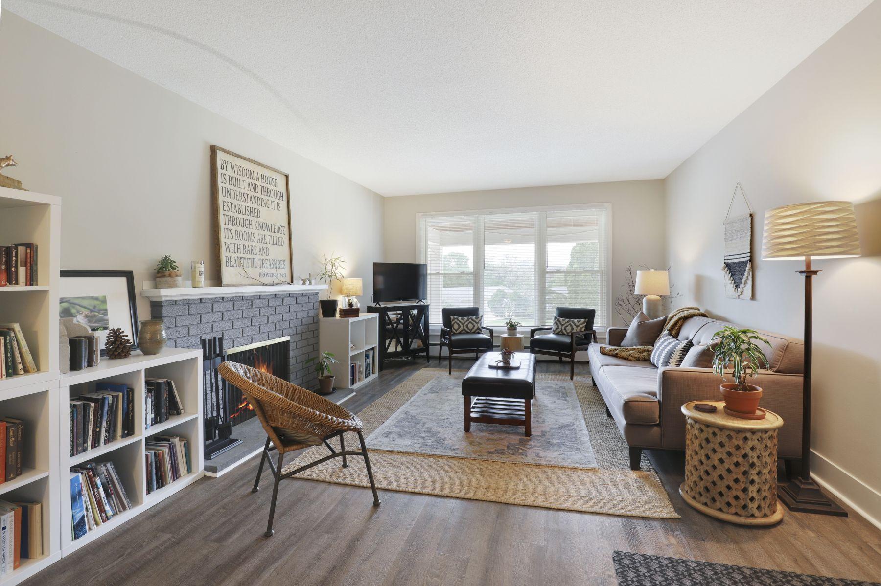 4000 Mavelle Drive Unit: 4