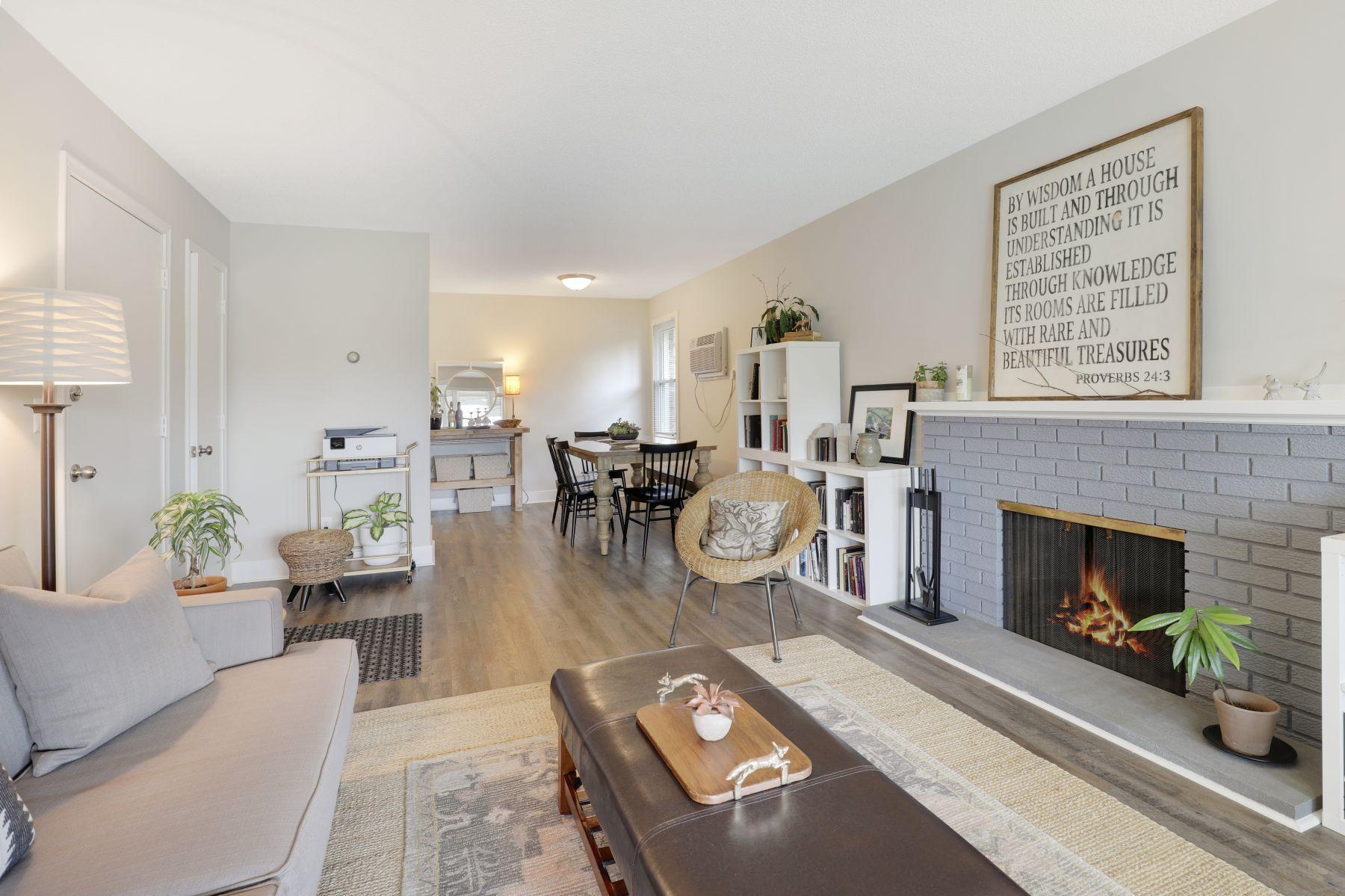 4000 Mavelle Drive Unit: 4