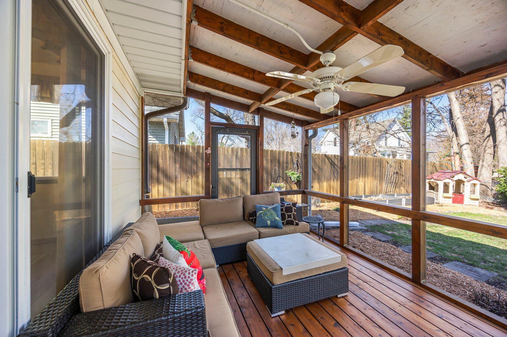 1809 Maryland Avenue S