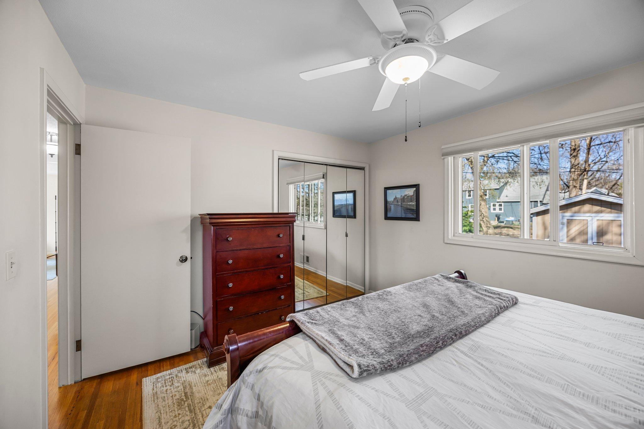 1809 Maryland Avenue S