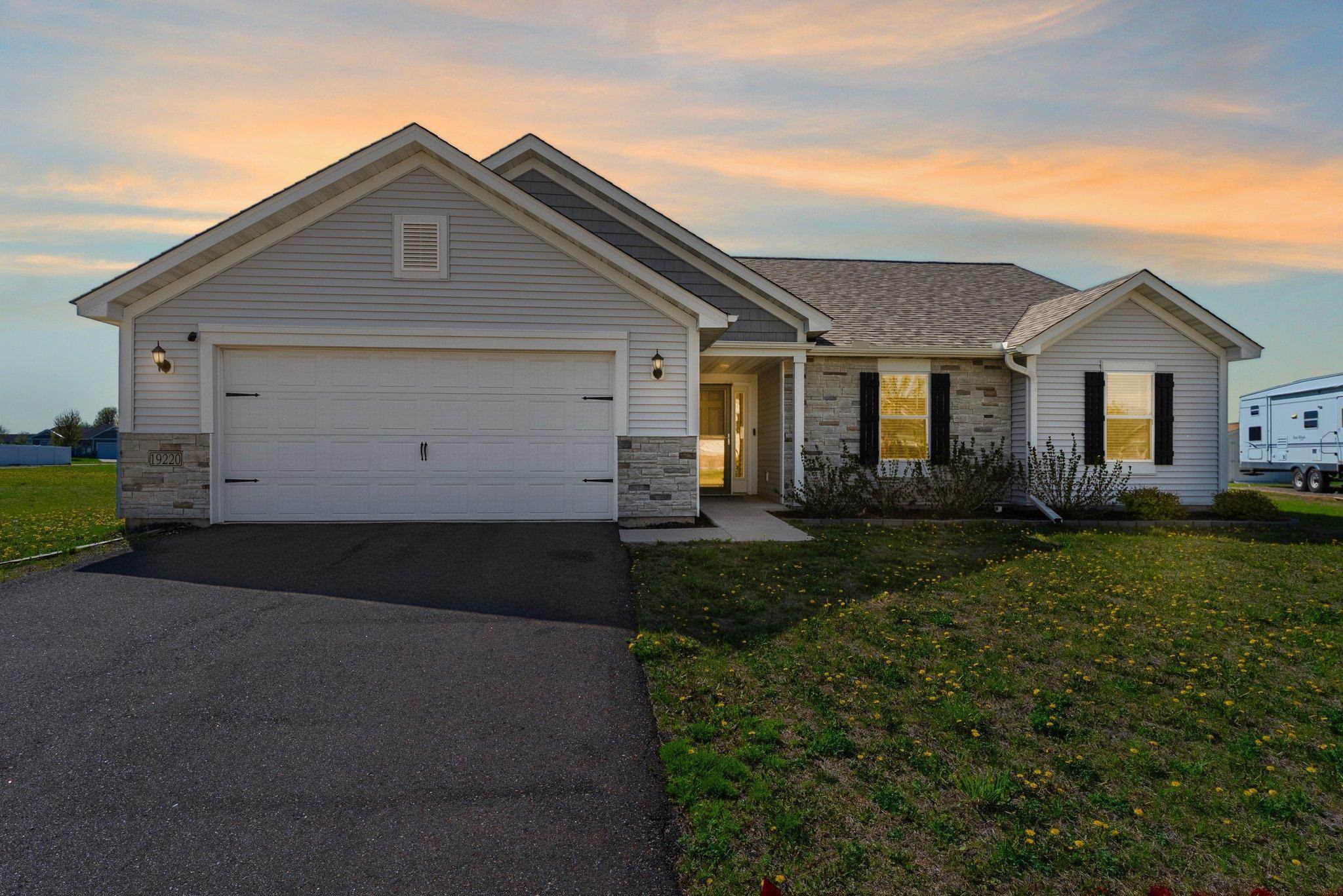 19220 Sanford Avenue